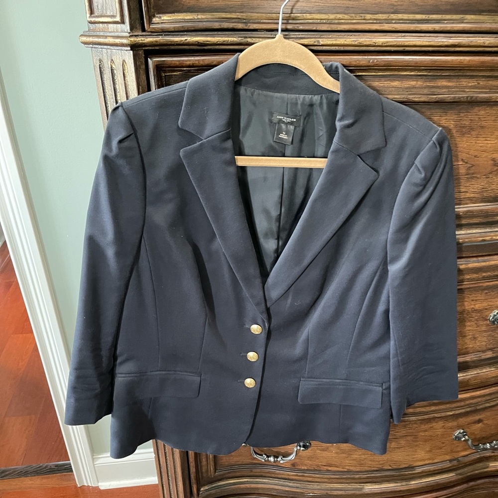 Ann Taylor suit jacket size 14